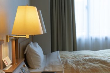 睡眠の質にこだわる人は、寝室環境を整えて脳をゆっくり休めている